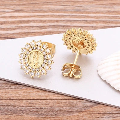 Pendientes de botón con diseño de sol de la Medalla Milagrosa