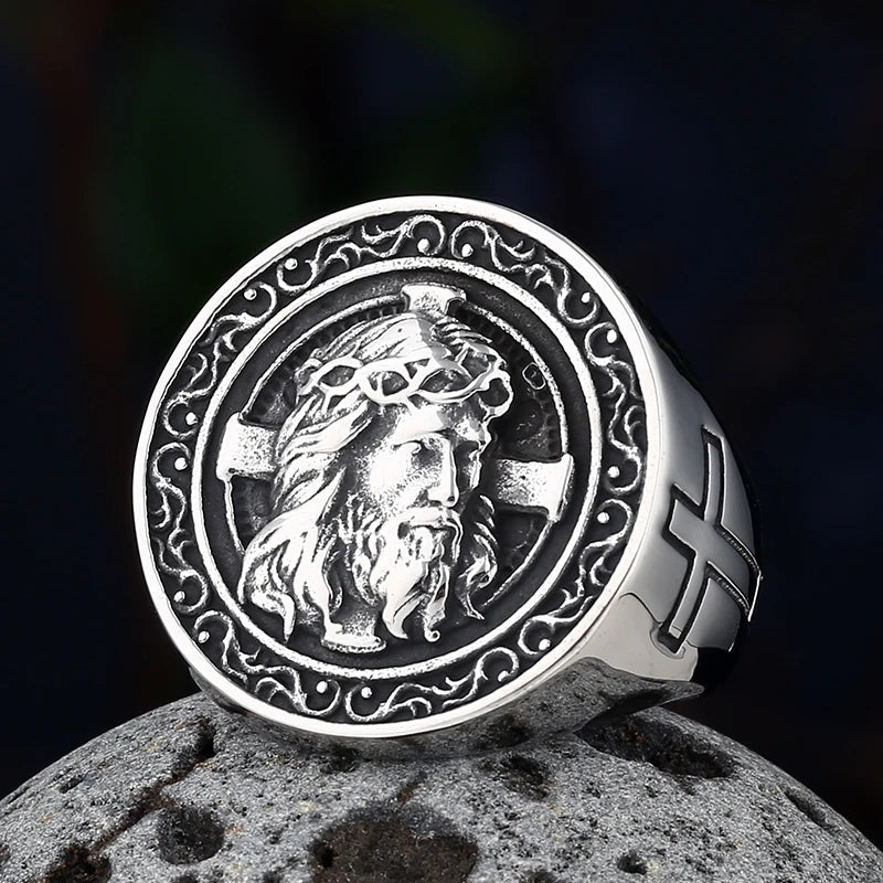 Anillo de la Corona de Espinas y el Rostro de Cristo