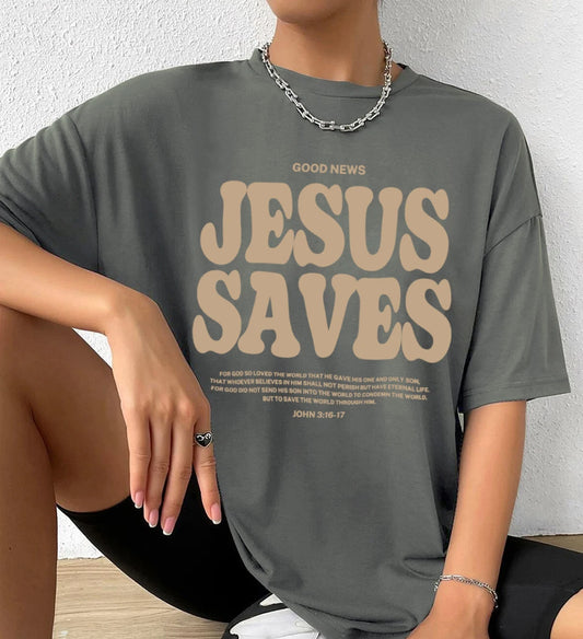 Camiseta extragrande de Jesús salva