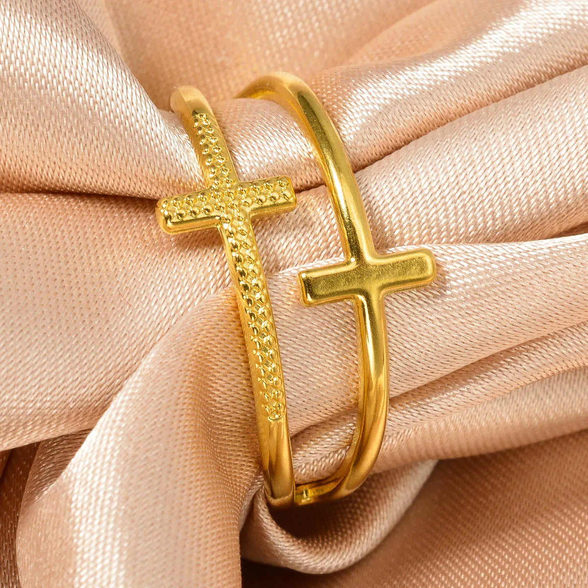 Anéis estilo cruzado para mulheres