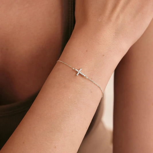 Minimalist Horizontal Cross Chain Bracelet