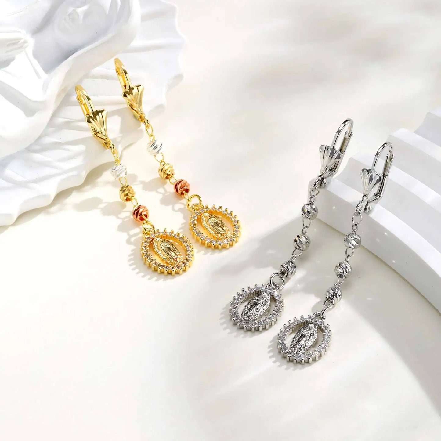 Brincos de zircônia da Virgem Maria para mulheres