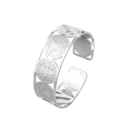 Manschettenarmband mit dem heiligen Benedikt – Katholischer Schmuck aus Edelstahl